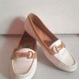 White and beige Aerosoles loafers